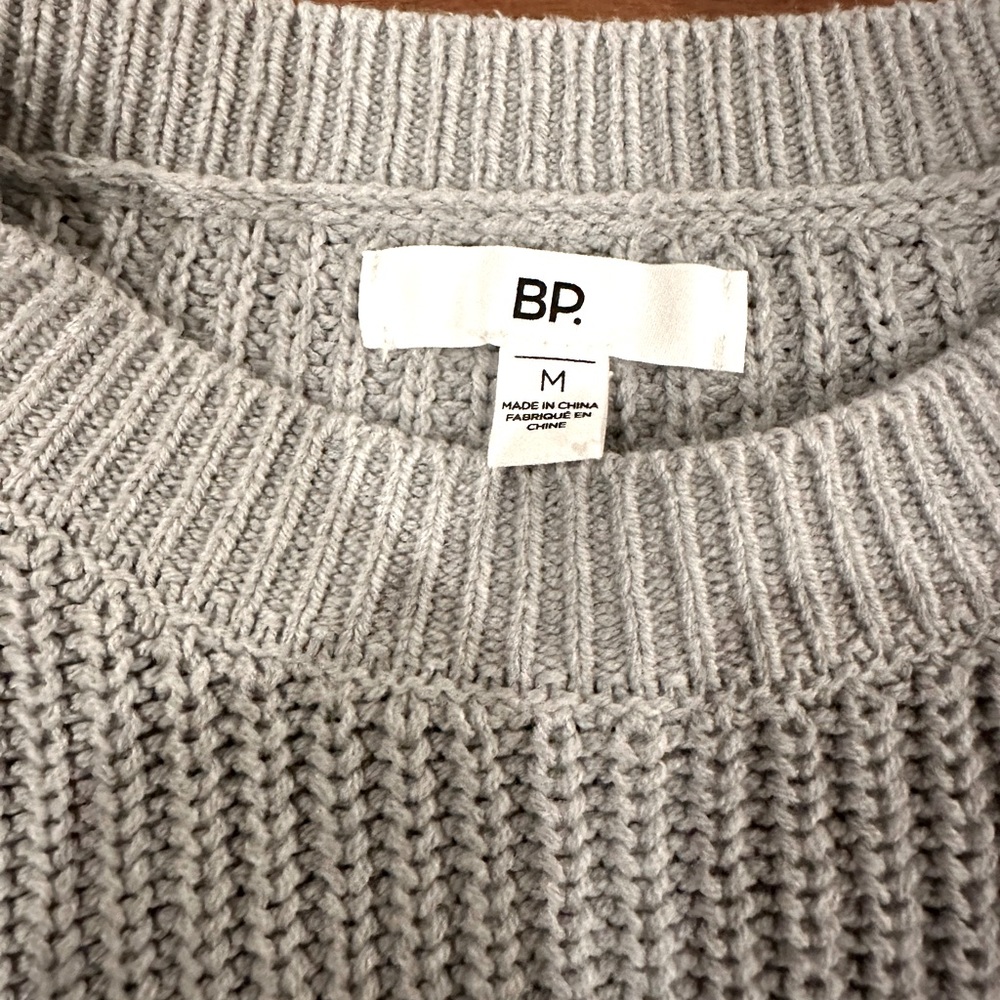 Beautiful grey sweater